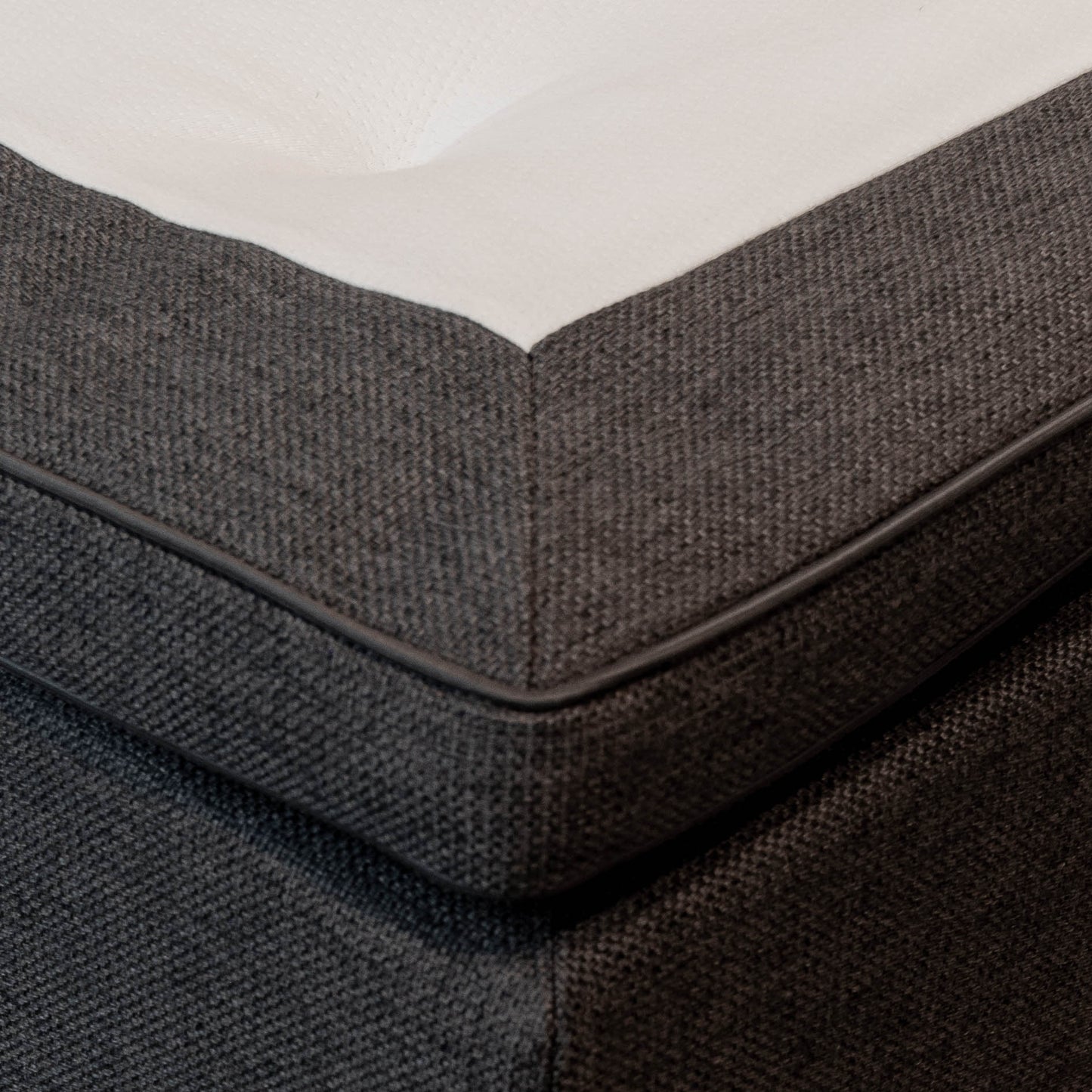 Kontinentaalvoodi Uni hall 140x200