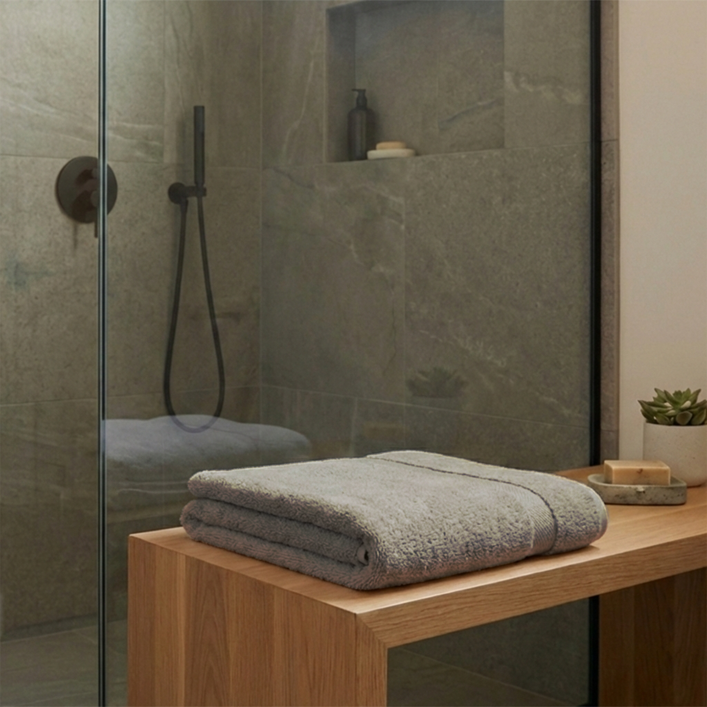 TERRY TOWEL 70X140 BAMBOO GSM 600 LIGHT GREY